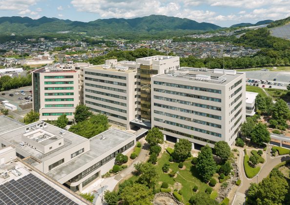 九州工業大学（飯塚）研究棟東棟改修工事